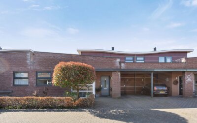 Schout van. 5