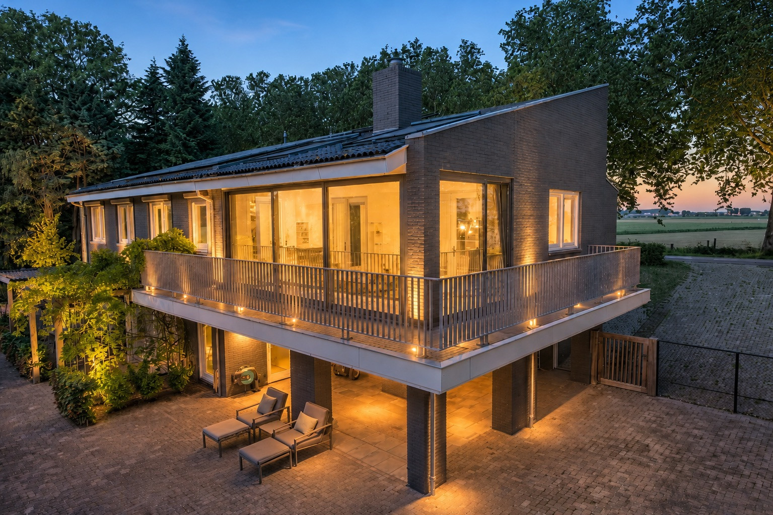 Vrijstaande woning te koop: Voordijk 21, Vlijmen