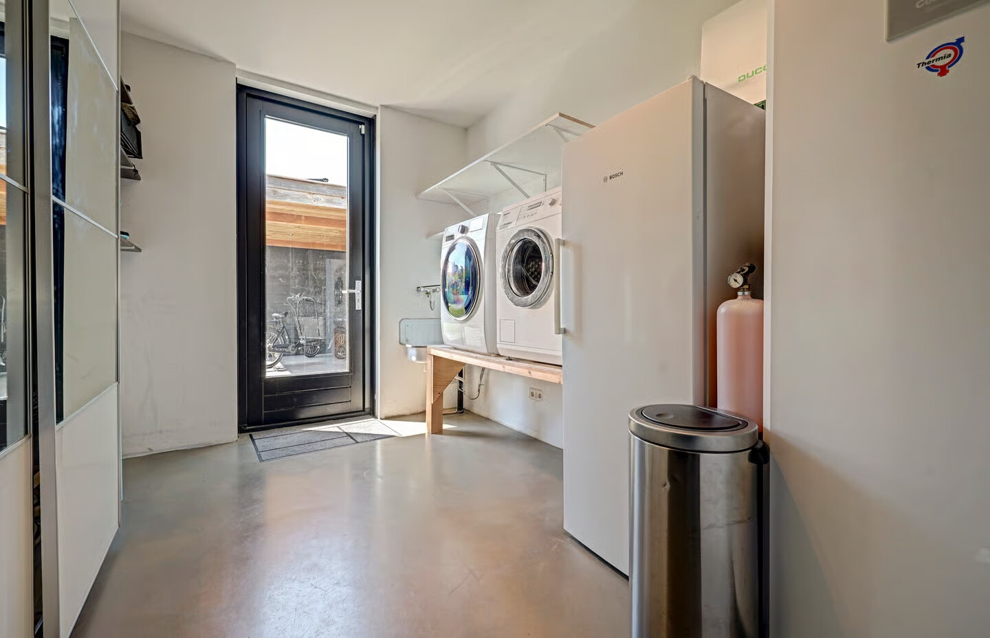 Twee-onder-één-kap te koop: Liliane Brekelmansstraat 25, Vlijmen