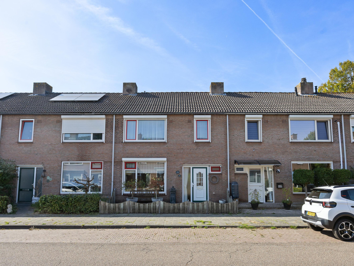 Tussenwoning te koop: Marconilaan 6, Vlijmen