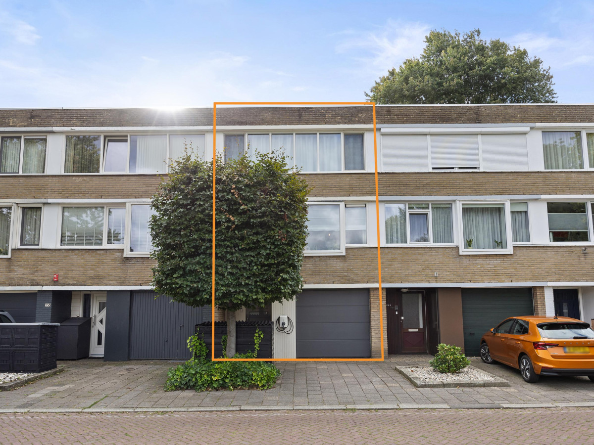 Tussenwoning te koop: Marconilaan 6, Vlijmen