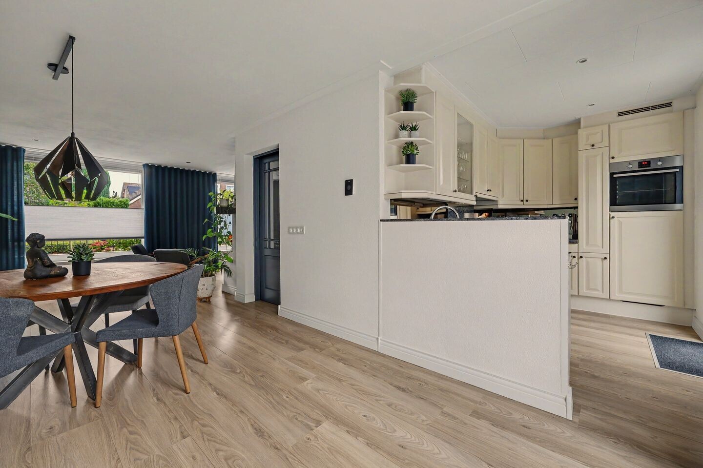 Hoekwoning te koop: Celsiuslaan 7, Vlijmen