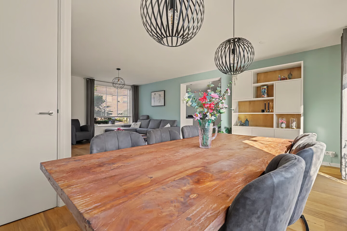 Hoekwoning te koop: Thorbeckeplein 10, Vlijmen