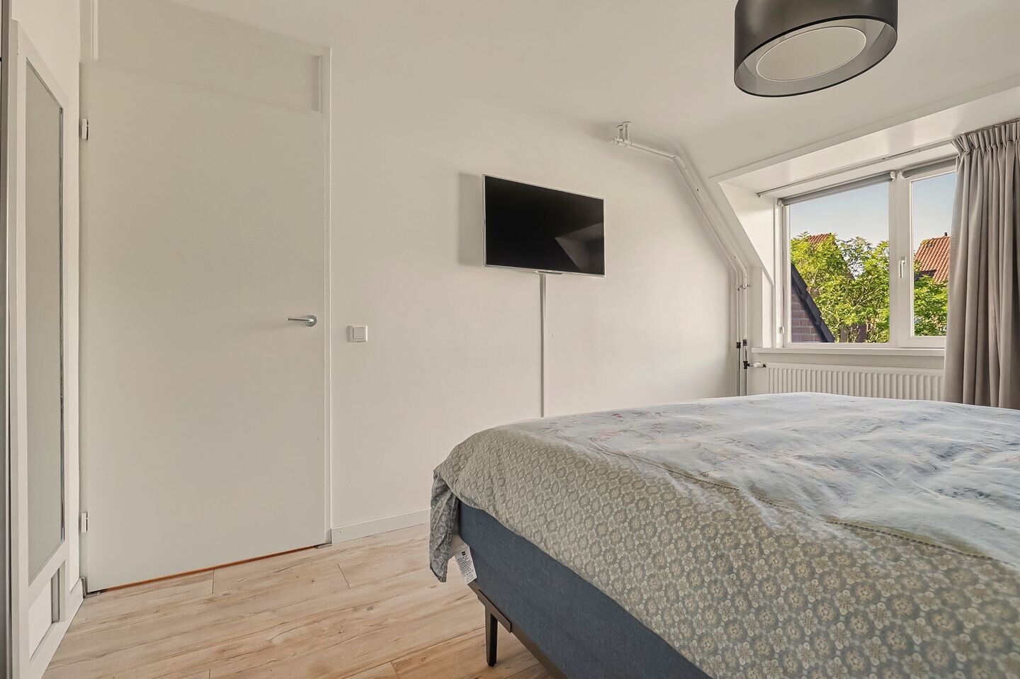 Hoekwoning te koop: Thorbeckeplein 10, Vlijmen