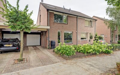 Huis te koop Van Leeuwenhoeklaan 25