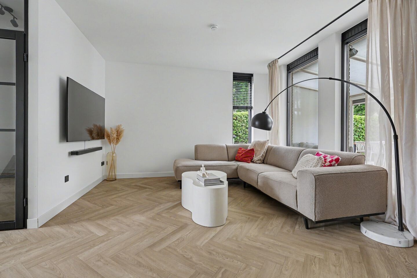 Hoekwoning te koop: Costerlaan 1, Vlijmen