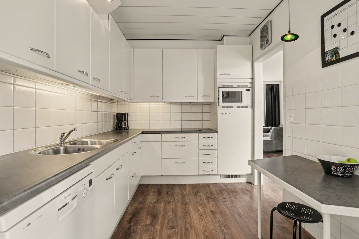 Hoekwoning te koop: Acaciastraat 17, Nieuwkuijk