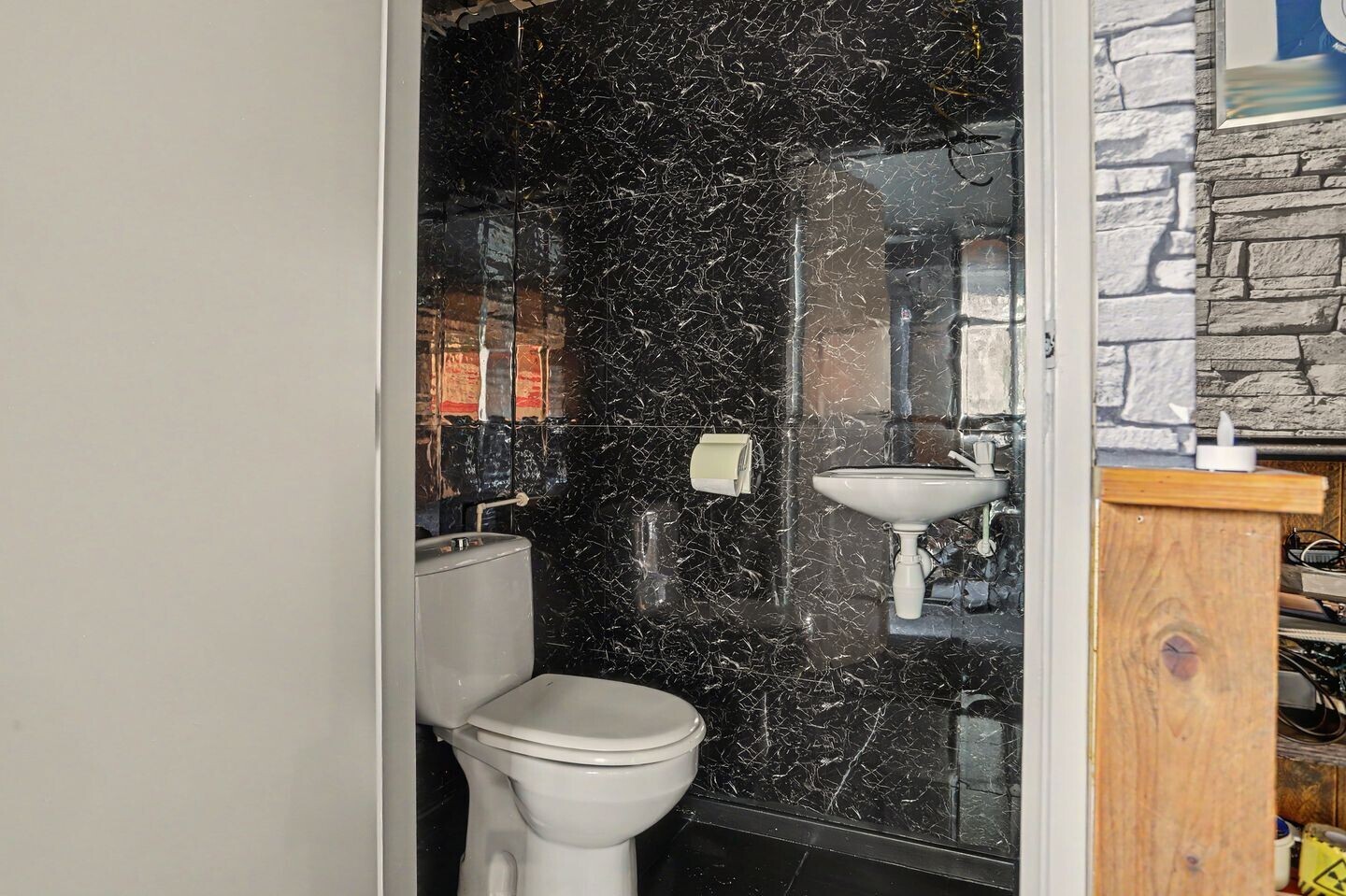 Hoekwoning te koop: Acaciastraat 17, Nieuwkuijk