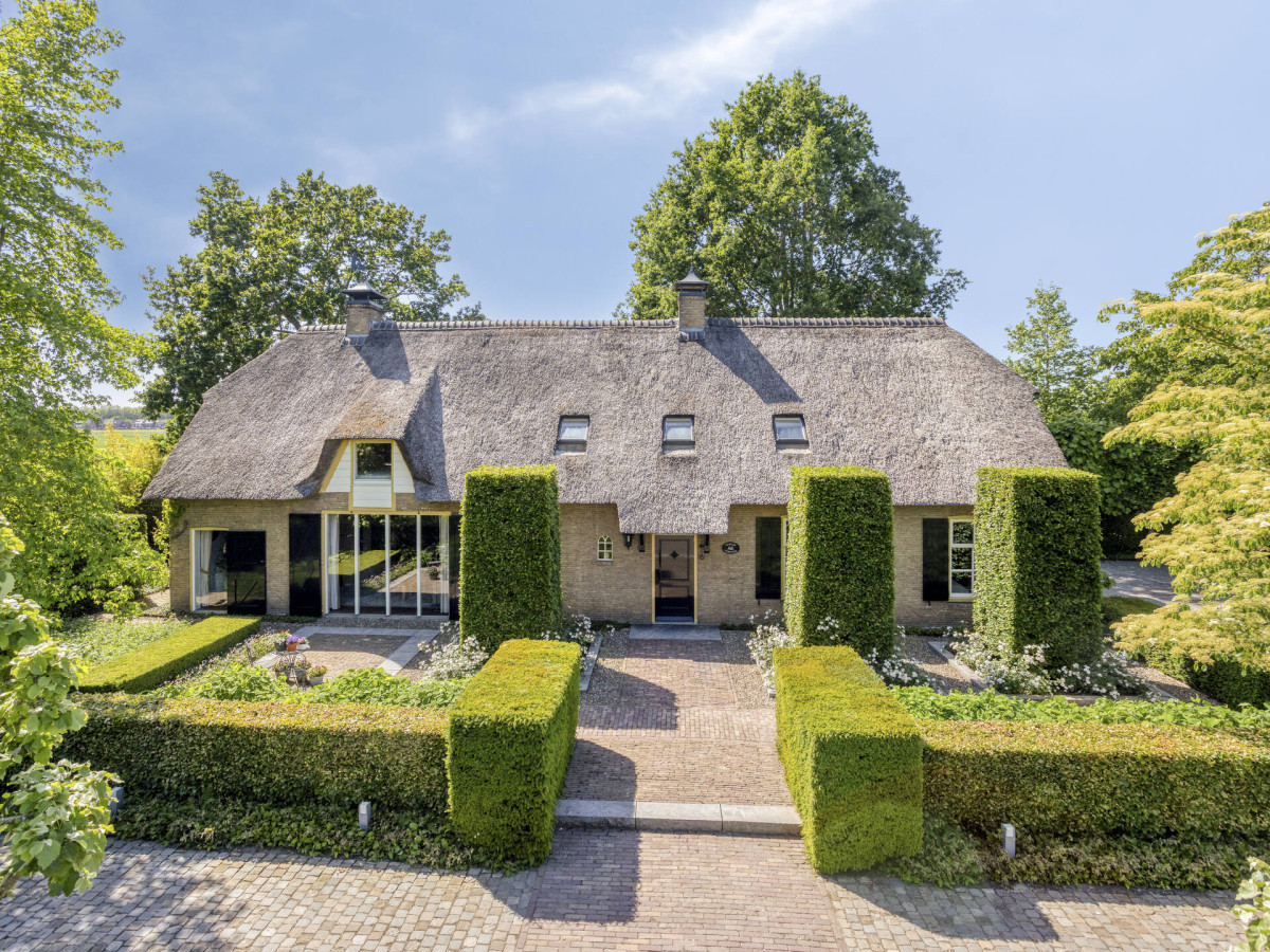 Vrijstaande woning te koop: Eikenstraat 3, Nieuwkuijk