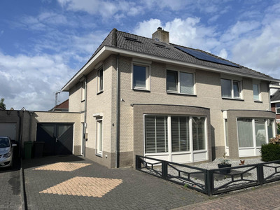 De Kooikampen 9