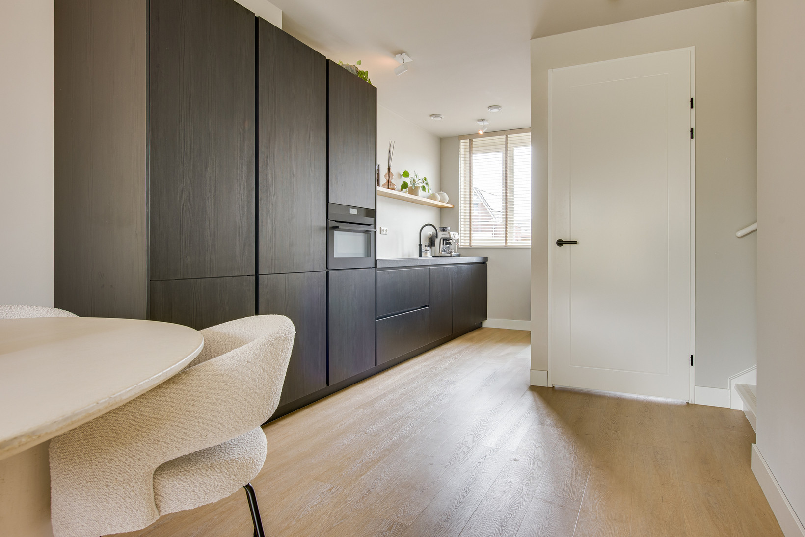 Tussenwoning te koop: Kan-Kan 3, Haarsteeg
