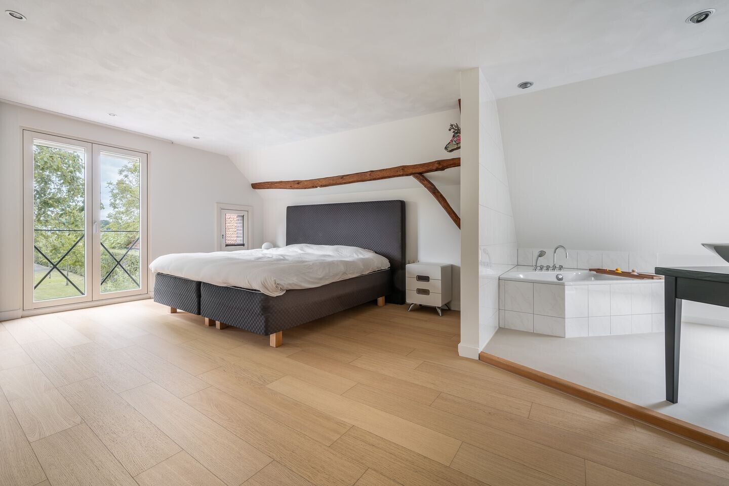 Vrijstaande woning te koop: Haarsteegsestraat 95, Haarsteeg