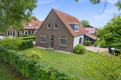 Huis te koop De Hoeven 33