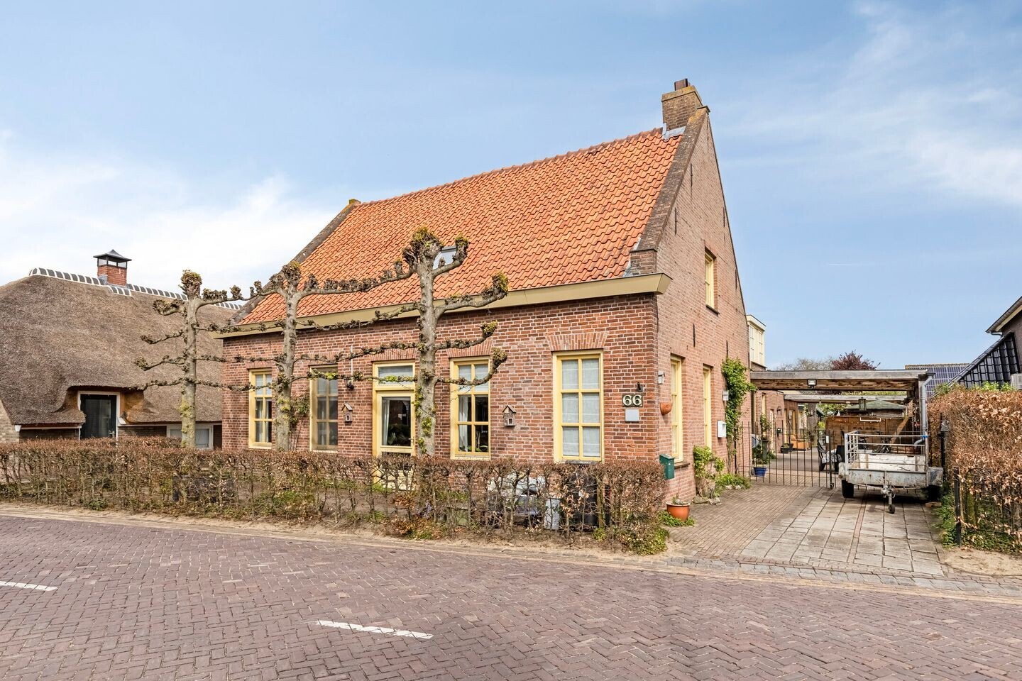 Vrijstaande woning te koop: Mommersteeg 66, Haarsteeg