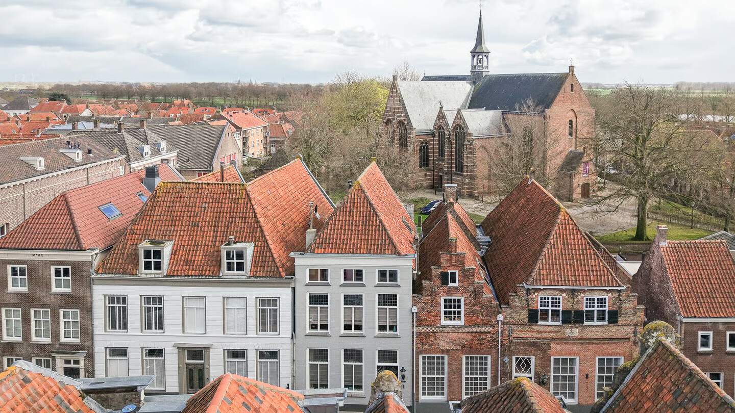 Tussenwoning te koop: Breestraat 12, Heusden