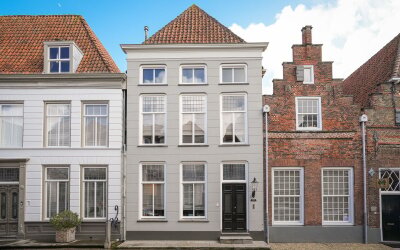 Breestraat 12
