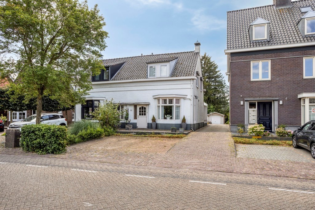 Twee-onder-één-kap te koop: Hoogstraat 82, Berlicum