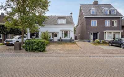 Hoogstraat 82