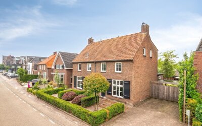 Hoogstraat 130