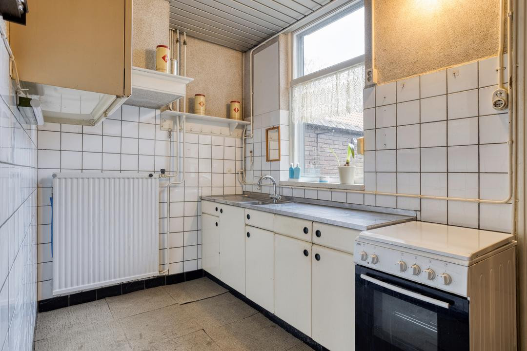 Twee-onder-één-kap te koop: Oegstgeestsestraat 16, Berlicum