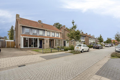 Bernhardstraat 12
