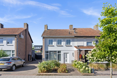 Huis te koop Bernhardstraat 16