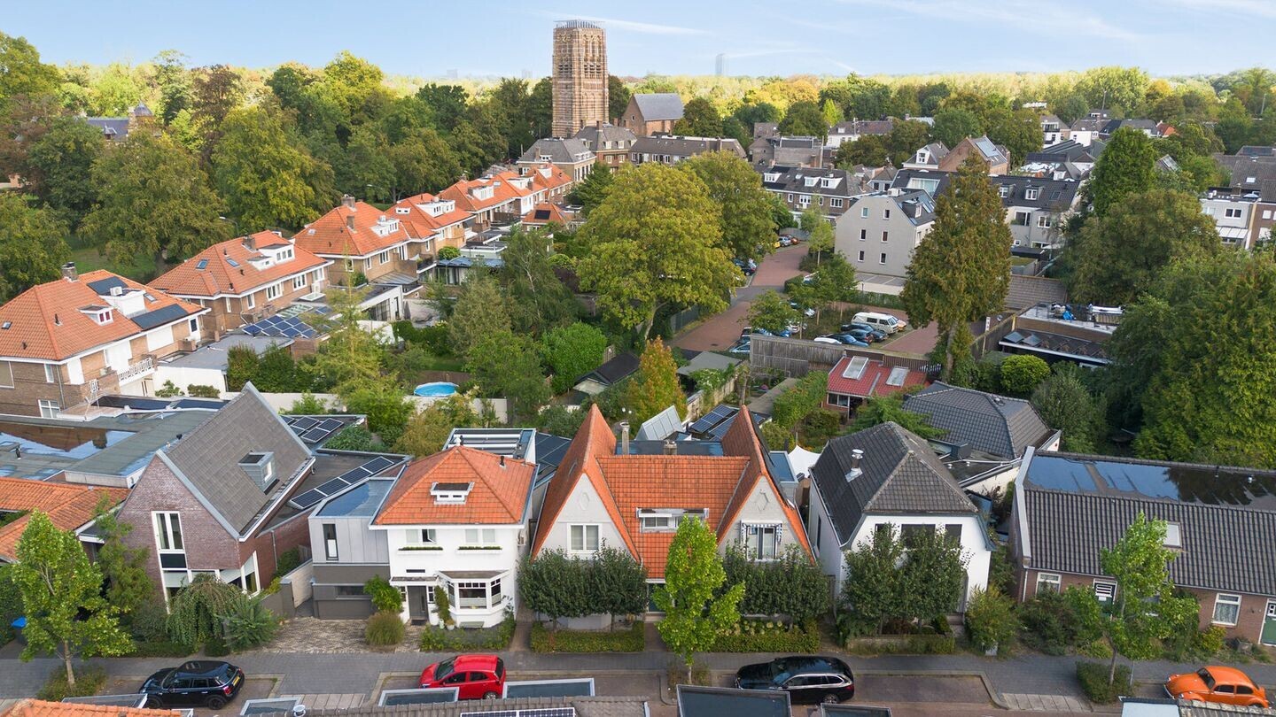 Twee-onder-één-kap te koop: Koestraat 4, Vught