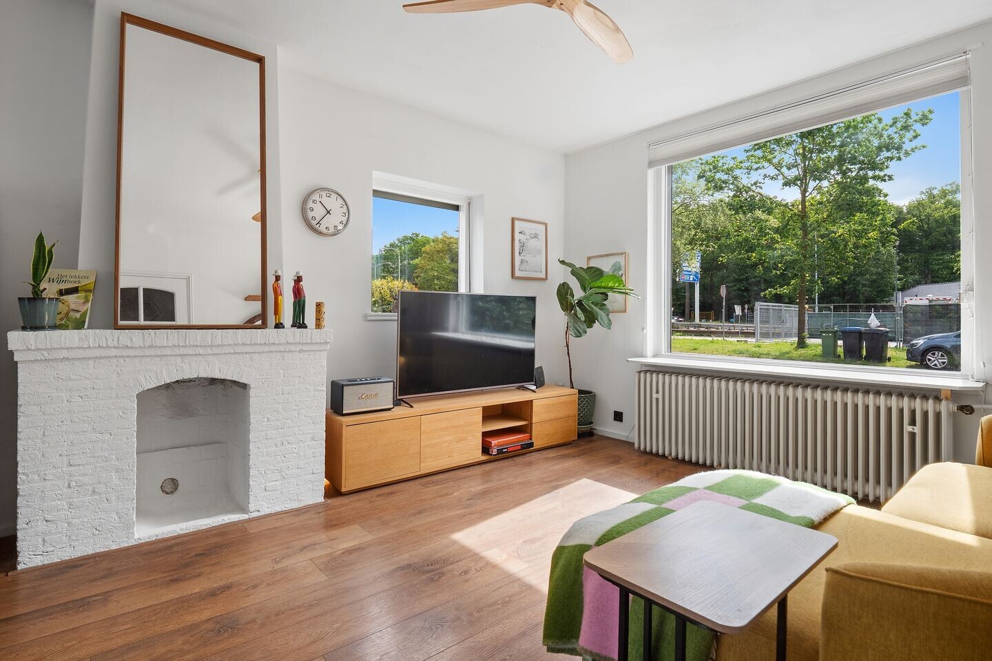 Twee-onder-één-kap te koop: Rembrandtlaan 62, Vught
