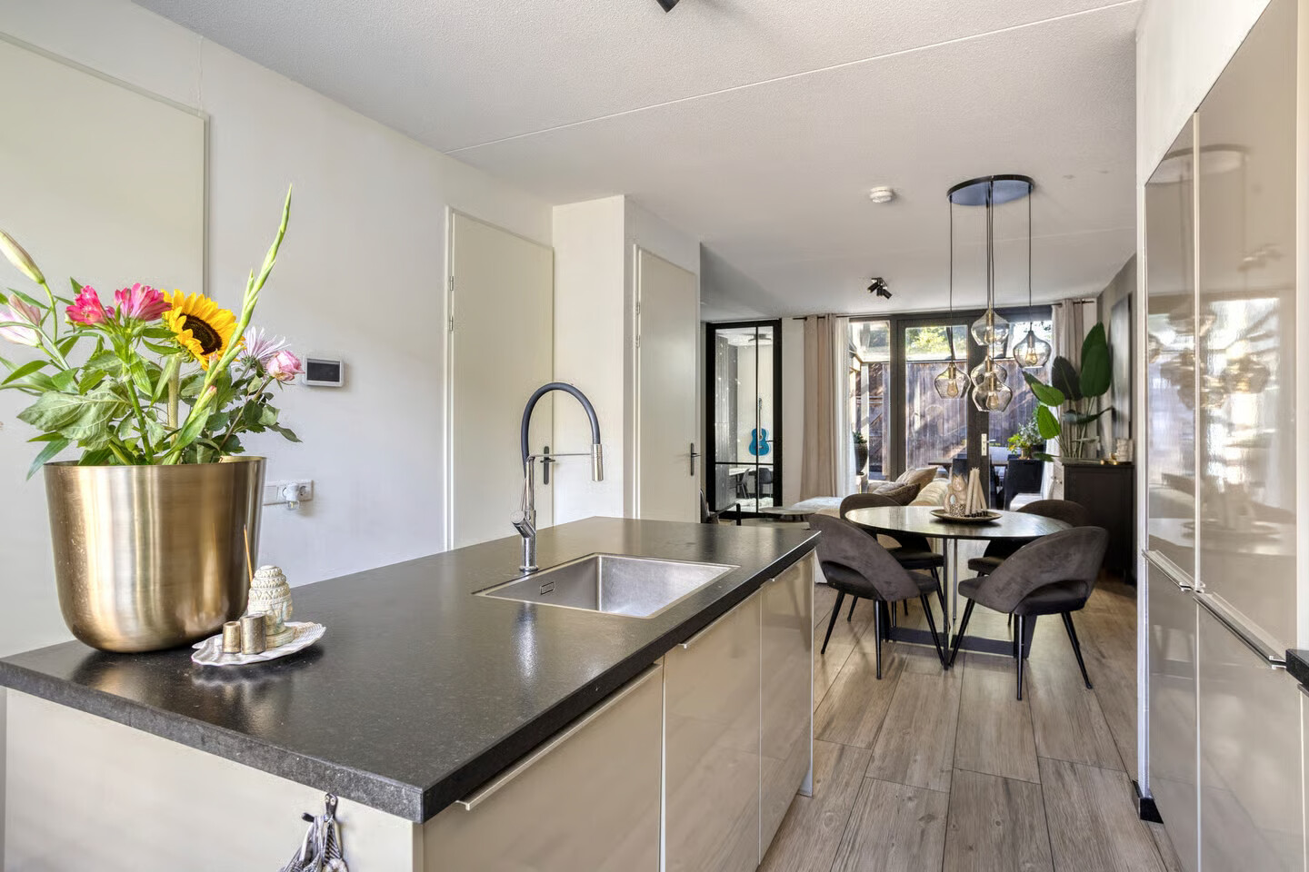 Tussenwoning te koop: Versterstraat 40, Vught