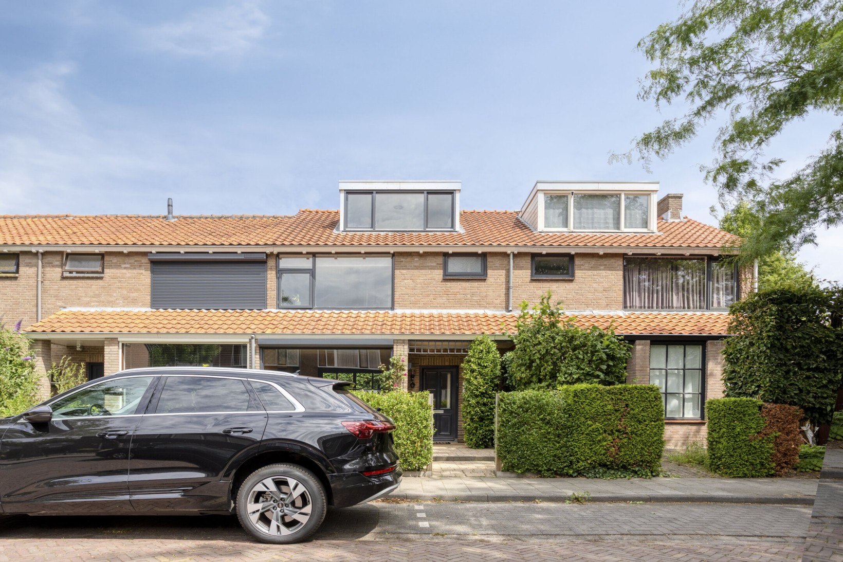 Tussenwoning te koop: Molenhei 18, Vught
