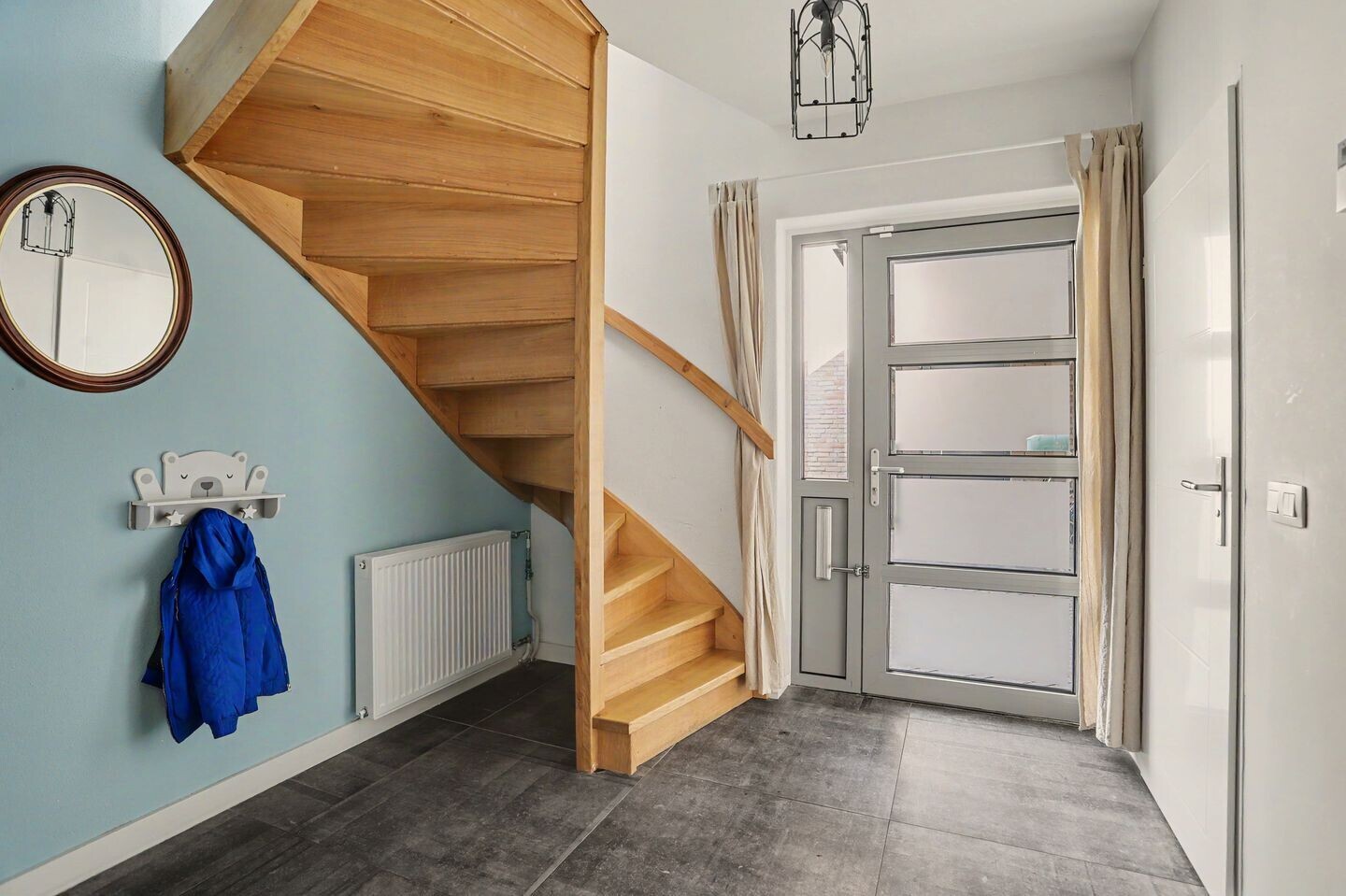 Tussenwoning te koop: Esscheweg 141, Vught