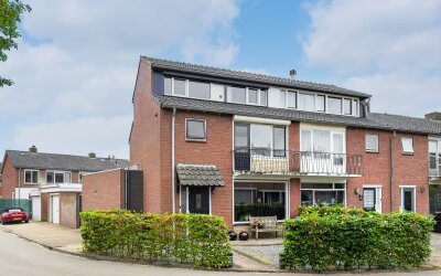 Huis te koop Hazelaarstraat 1