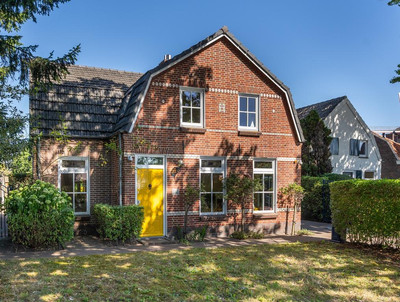 Hoogstraat 73
