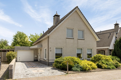 Regent Smitsstraat 52