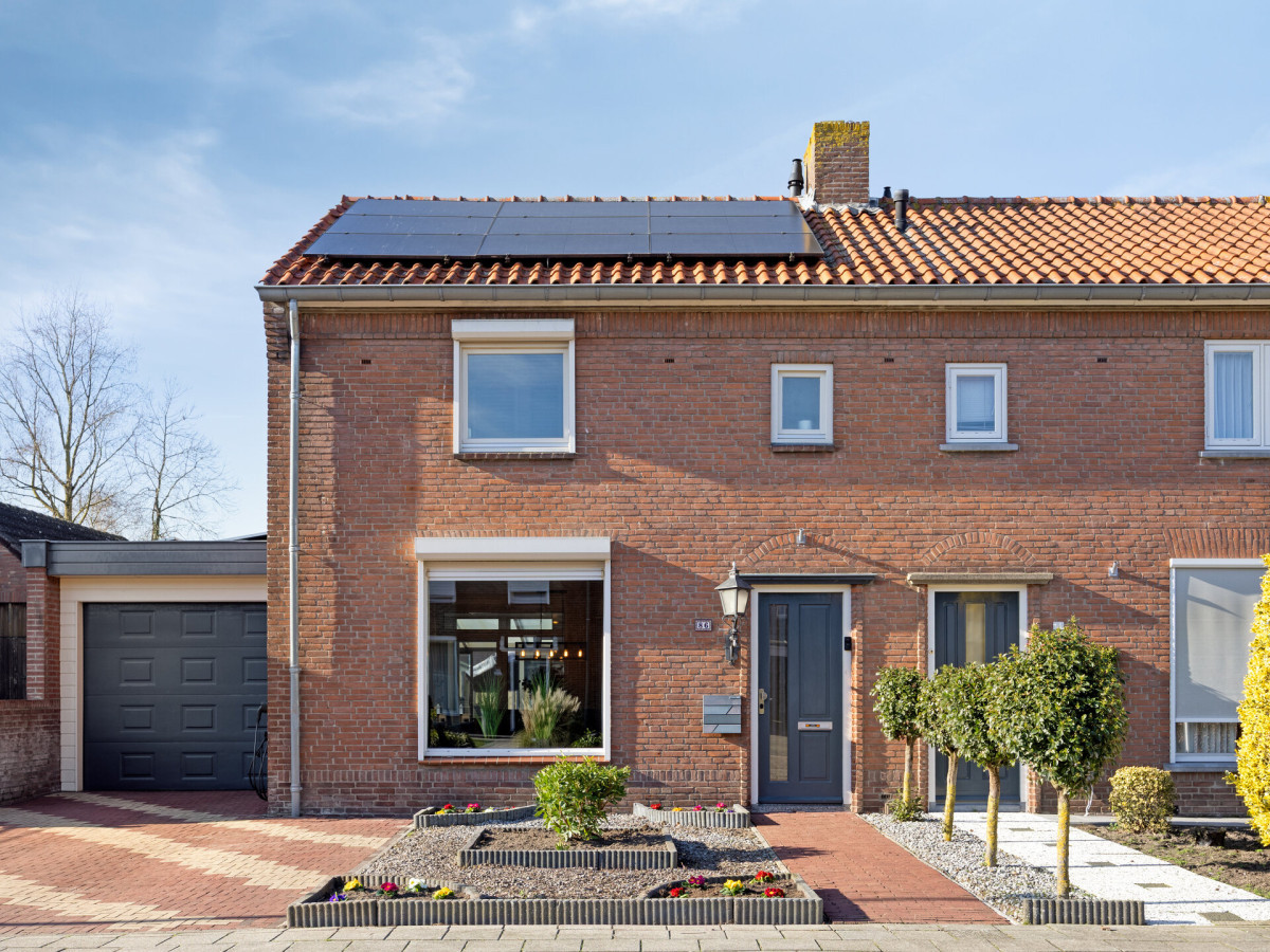Hoekwoning te koop: Middenveld 17, Den Dungen