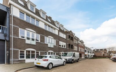 Mgr.Bekkersstraat 111