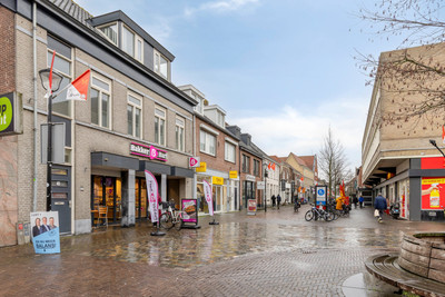 Rechterstraat 40