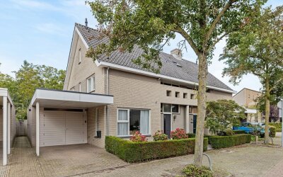 De Doelen 25