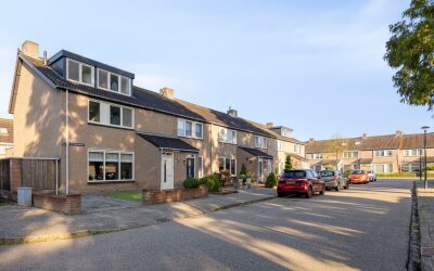 Huis te koop De Pellenwever 90