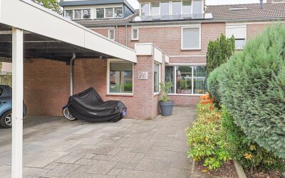 De Blauwverver 76