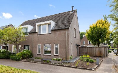 Krollerbocht 27