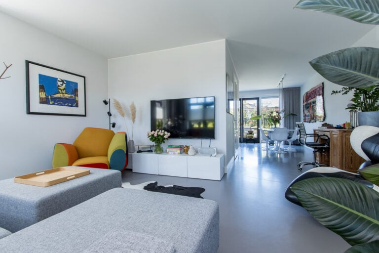 Tussenwoning te koop: Johanna Westerdijklaan 20, Zaltbommel