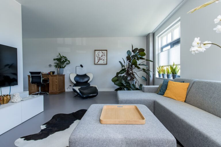 Tussenwoning te koop: Johanna Westerdijklaan 20, Zaltbommel