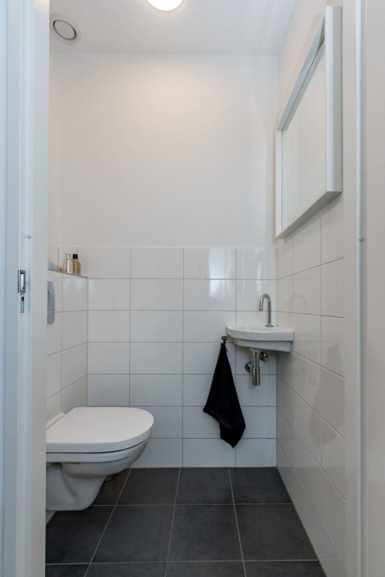 Tussenwoning te koop: Johanna Westerdijklaan 20, Zaltbommel