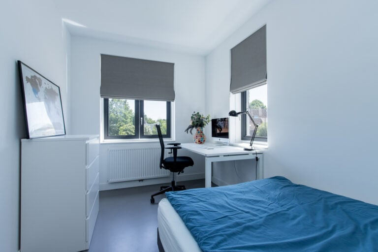 Tussenwoning te koop: Johanna Westerdijklaan 20, Zaltbommel