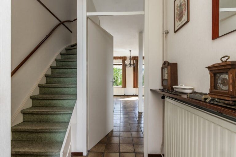 Tussenwoning te koop: Waluwestraat 30, Zaltbommel