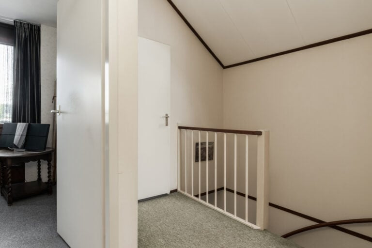 Tussenwoning te koop: Waluwestraat 30, Zaltbommel