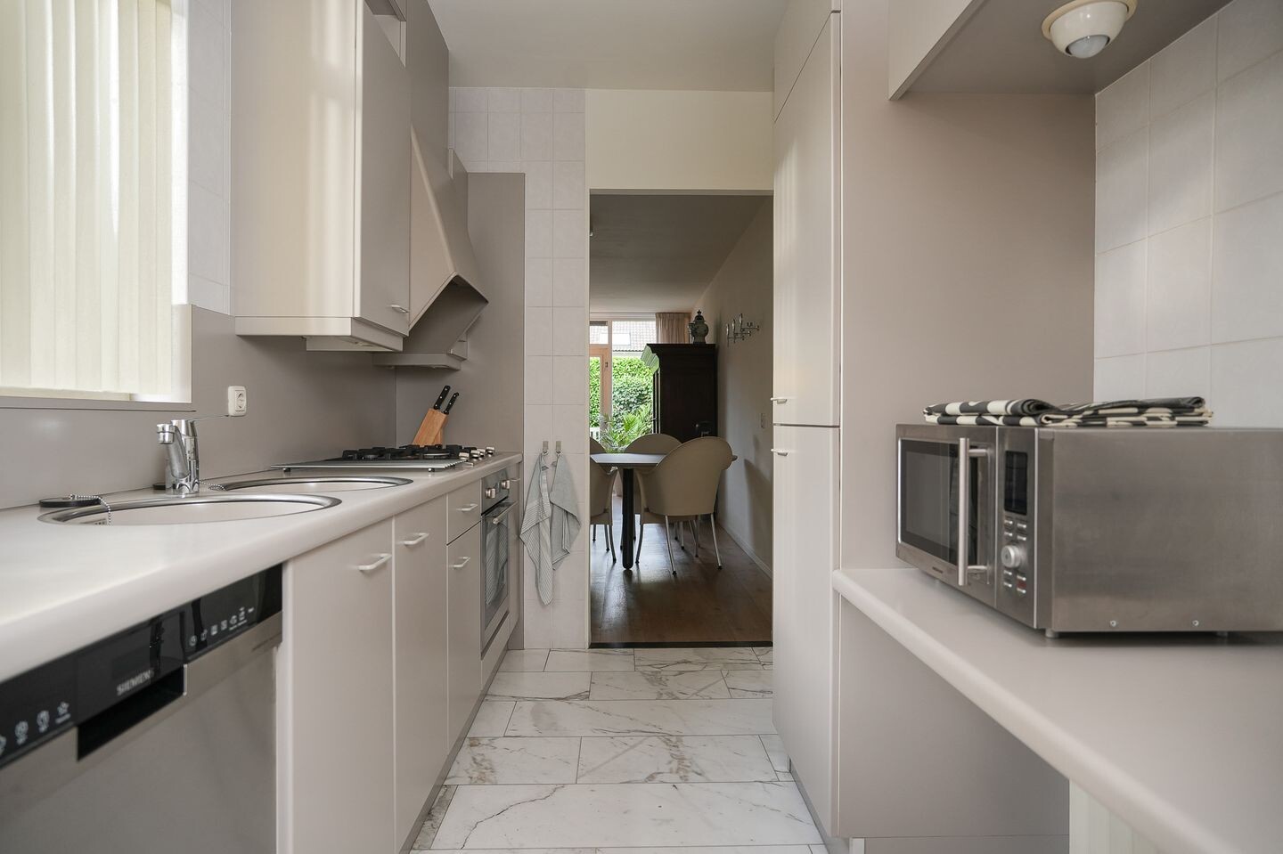 Tussenwoning te koop: Buitentuin 68, Zaltbommel