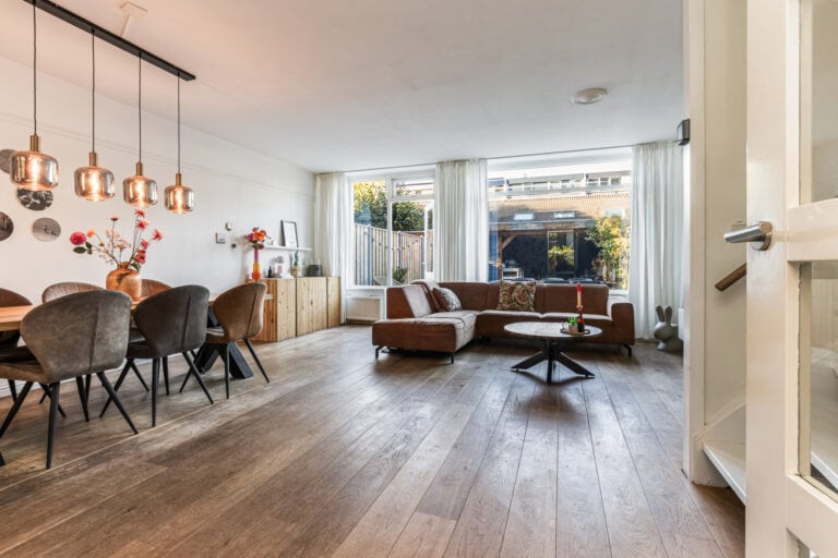 Tussenwoning te koop: Buitentuin 109, Zaltbommel
