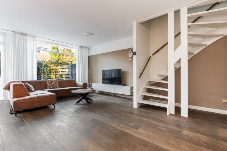 Tussenwoning te koop: Buitentuin 109, Zaltbommel